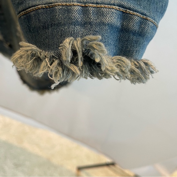 Distressed Girls S Cropped Jean Jacket NST - Picture 4 of 8